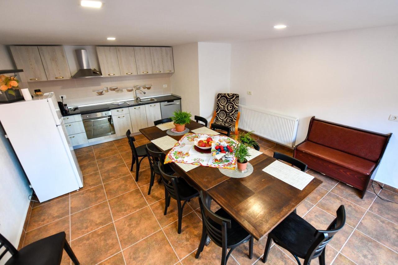 Villa Castellino Tîrgu Ocna Екстериор снимка