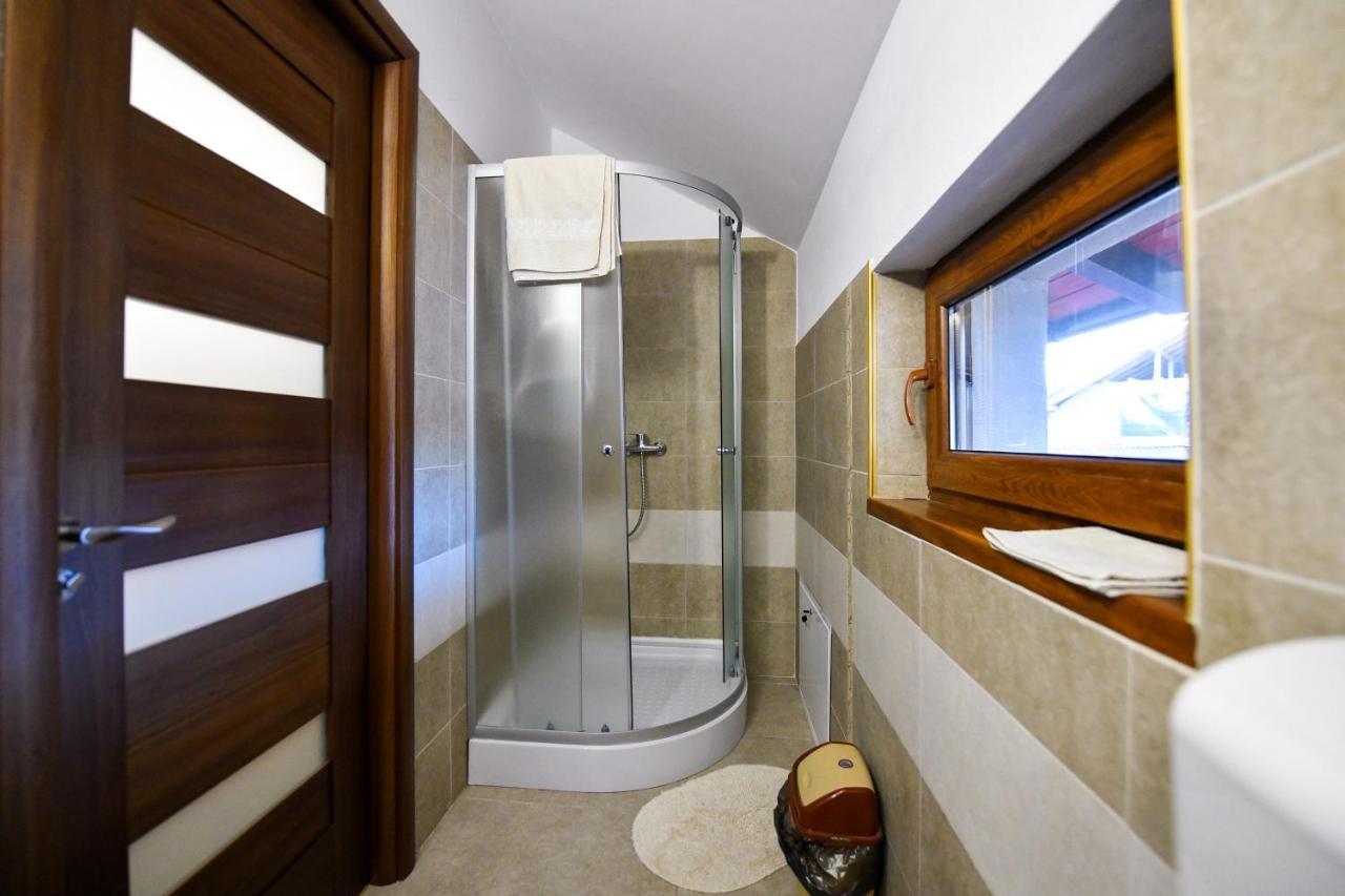 Villa Castellino Tîrgu Ocna Екстериор снимка